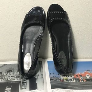 🌹🌹SALE🌹🌹Cole Haan - Black Enamel flat 💝
